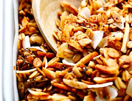 The-Best-Healthy-Granola-Recipe-4-1